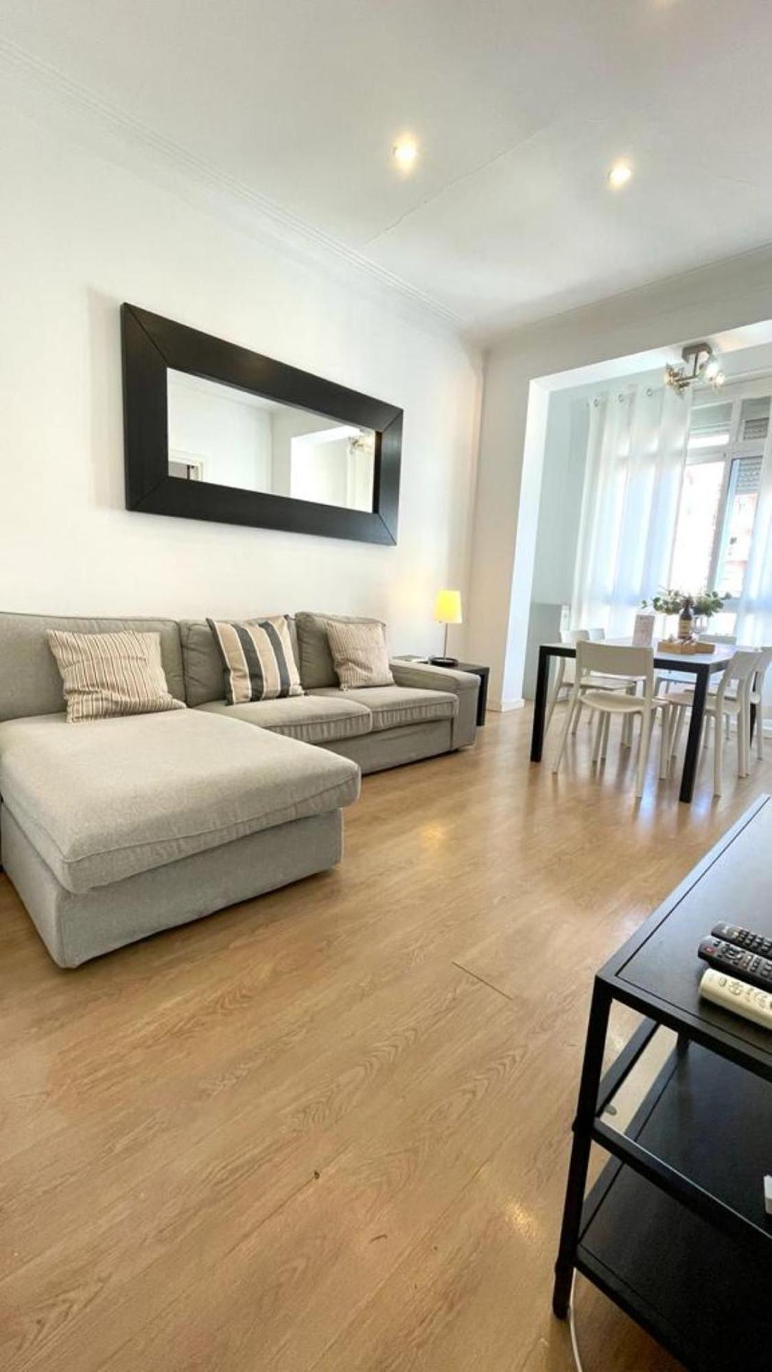 Suites4days Sagrada Familia Apartment Barcelona Exterior foto
